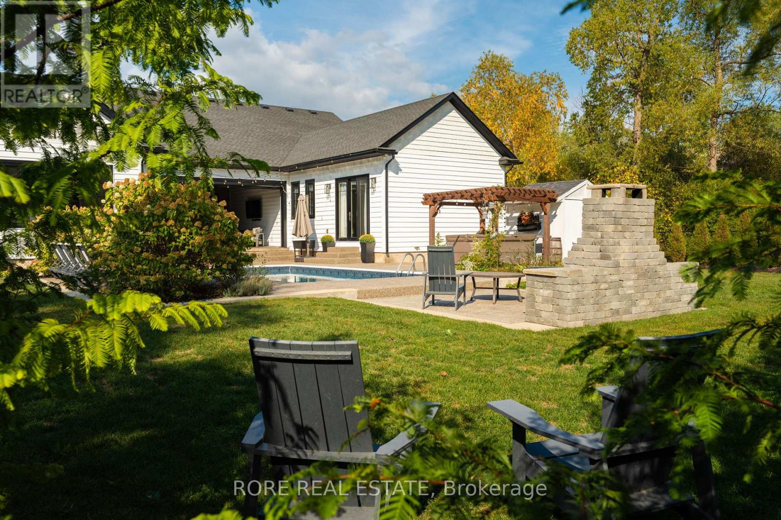 2439 GARRISON ROAD - 40