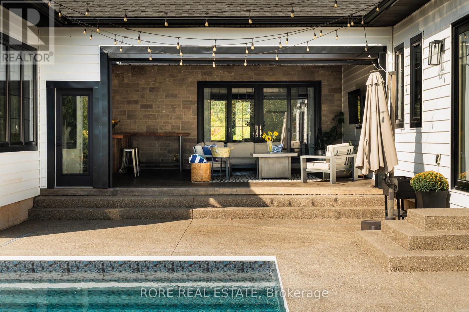 2439 GARRISON ROAD - 43