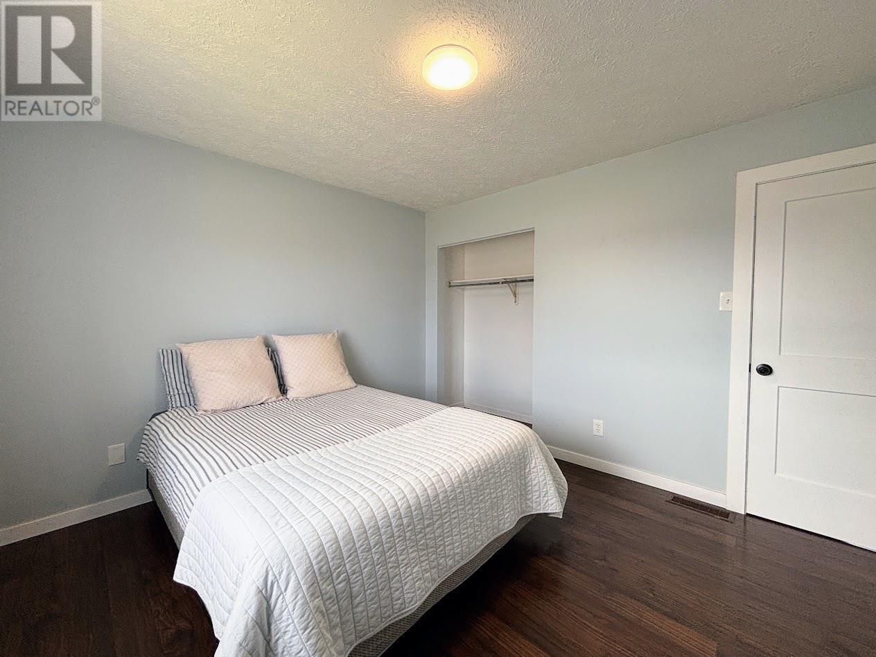 25 Brooks ST - 10