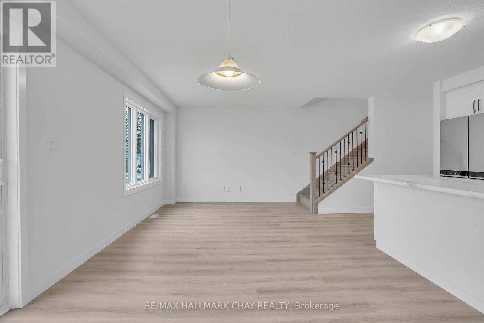 LOT 17 169 QUEEN STREET W - 17