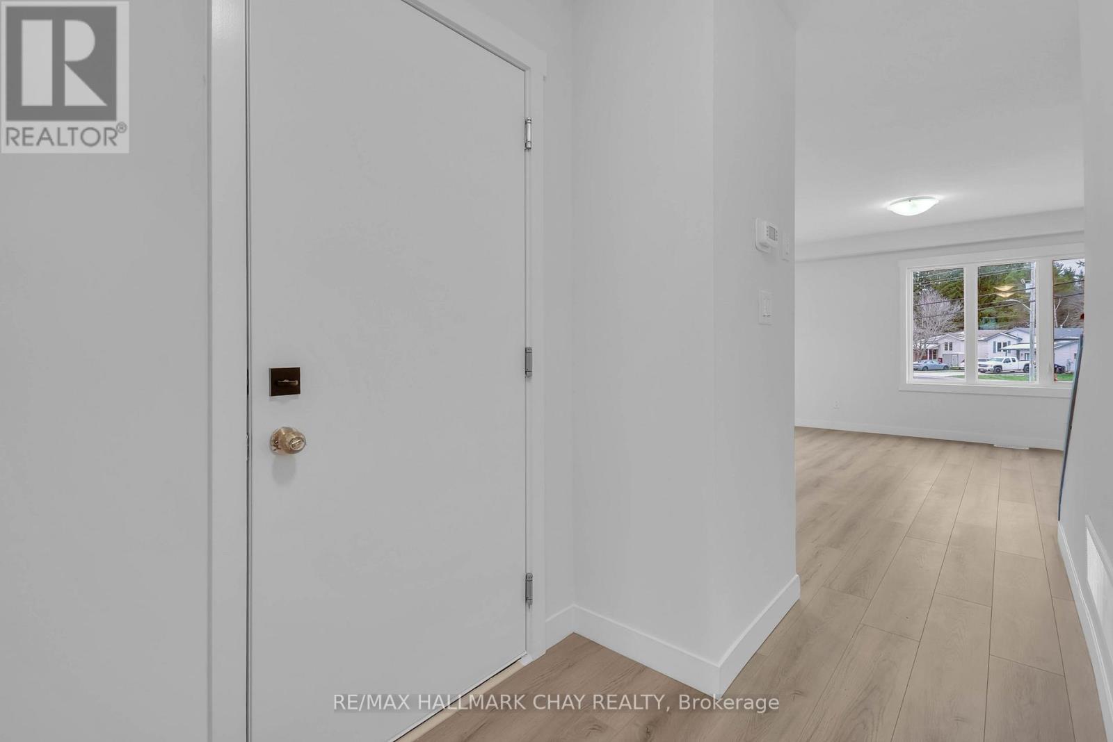 LOT 17 169 QUEEN STREET W - 6