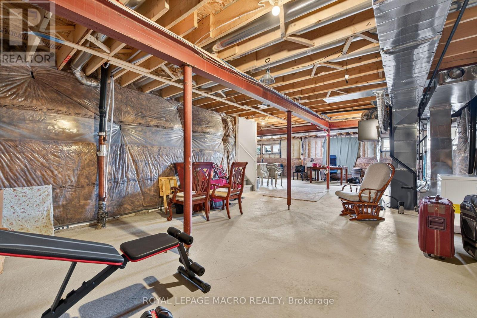 76 MCWATTERS STREET - 39