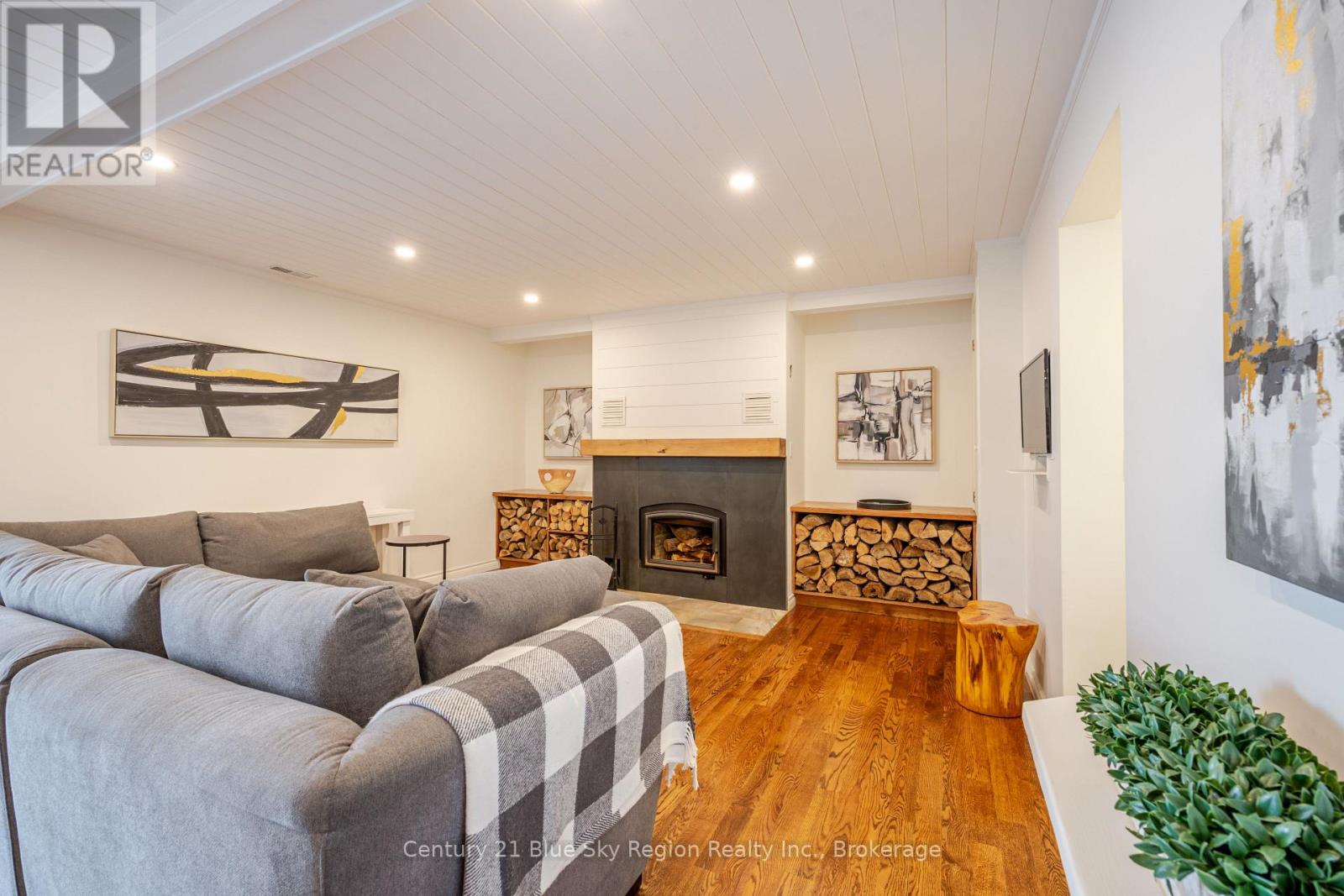 286 SHIELDS POINT - 29