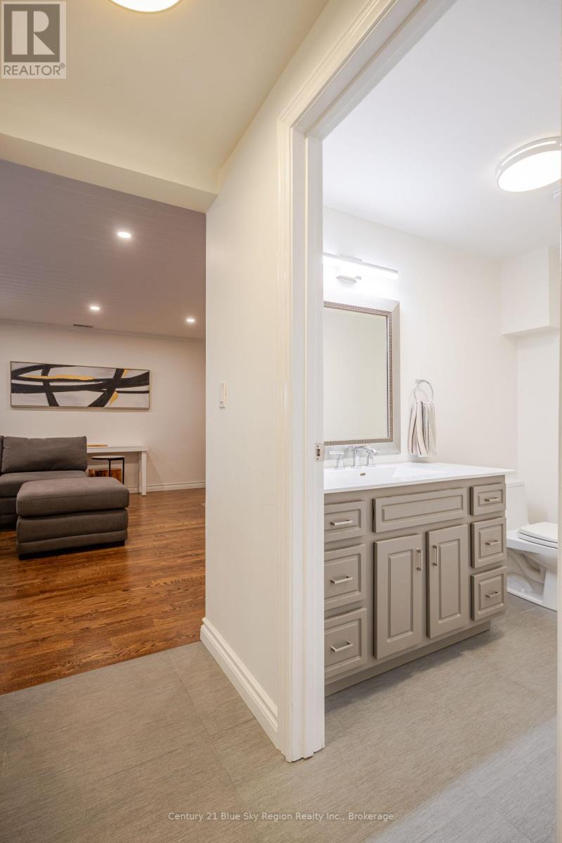 286 SHIELDS POINT - 32