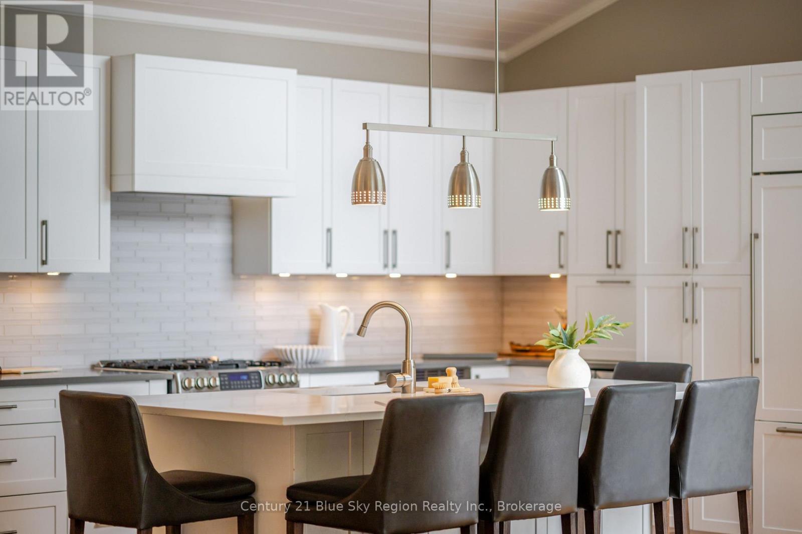 286 SHIELDS POINT - 8