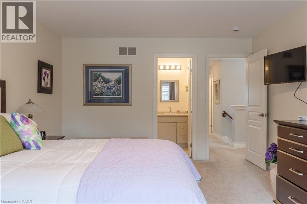 8844 SILVERSTAR Court - Image 17