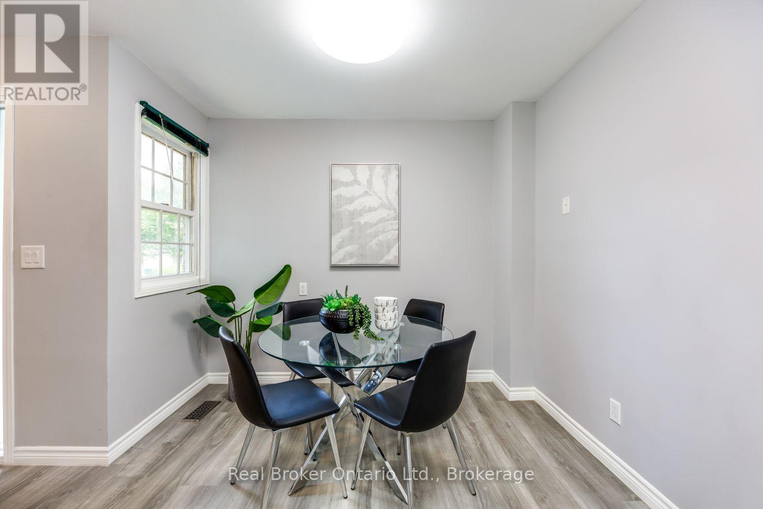 23 MANN STREET - 10