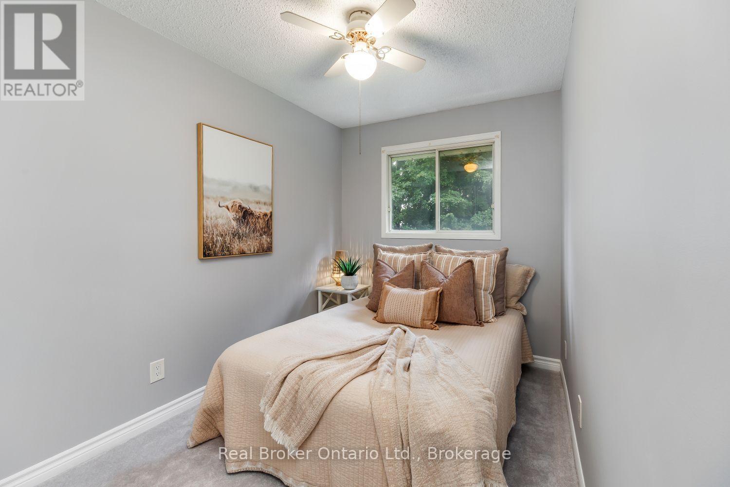 23 MANN STREET - 12