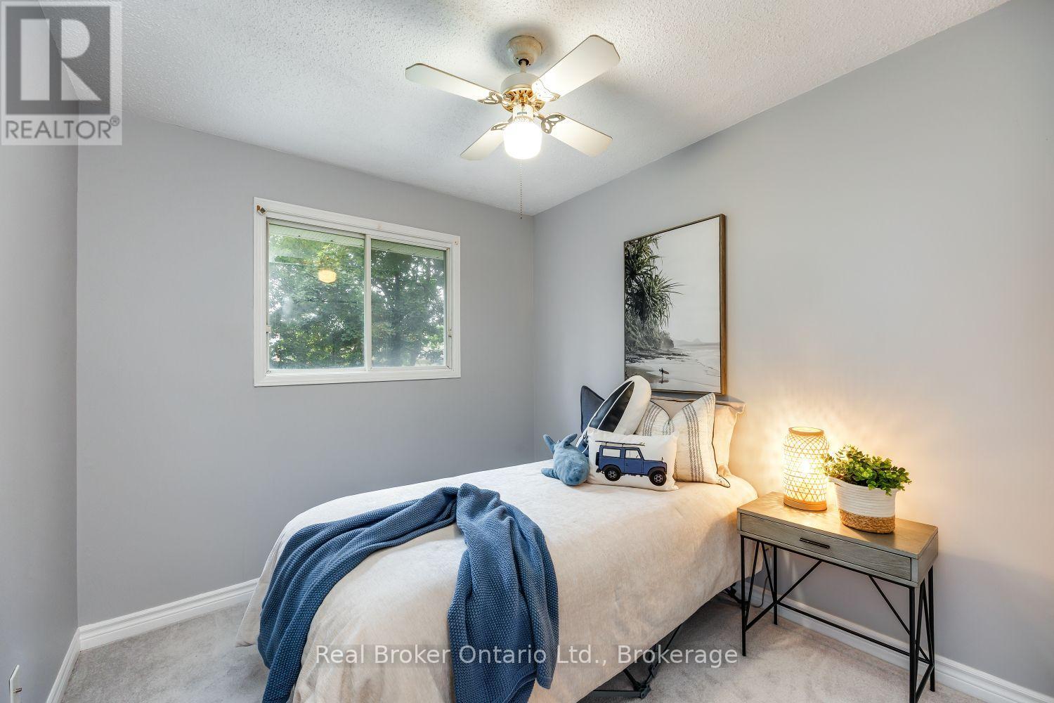 23 MANN STREET - 13