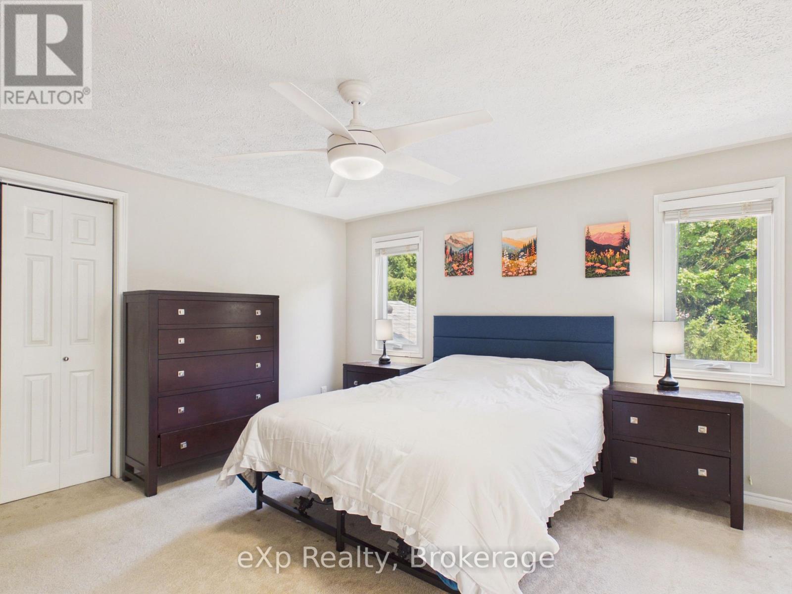 20 HIGHLAND CRESCENT - Image 18