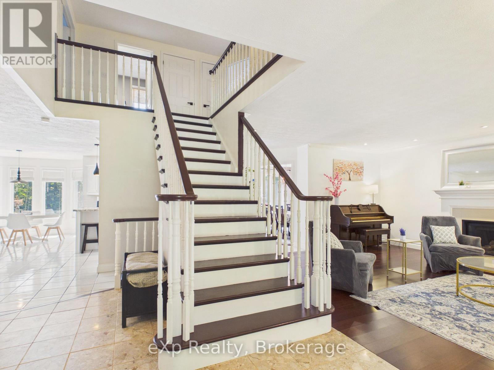 20 HIGHLAND CRESCENT - Image 5