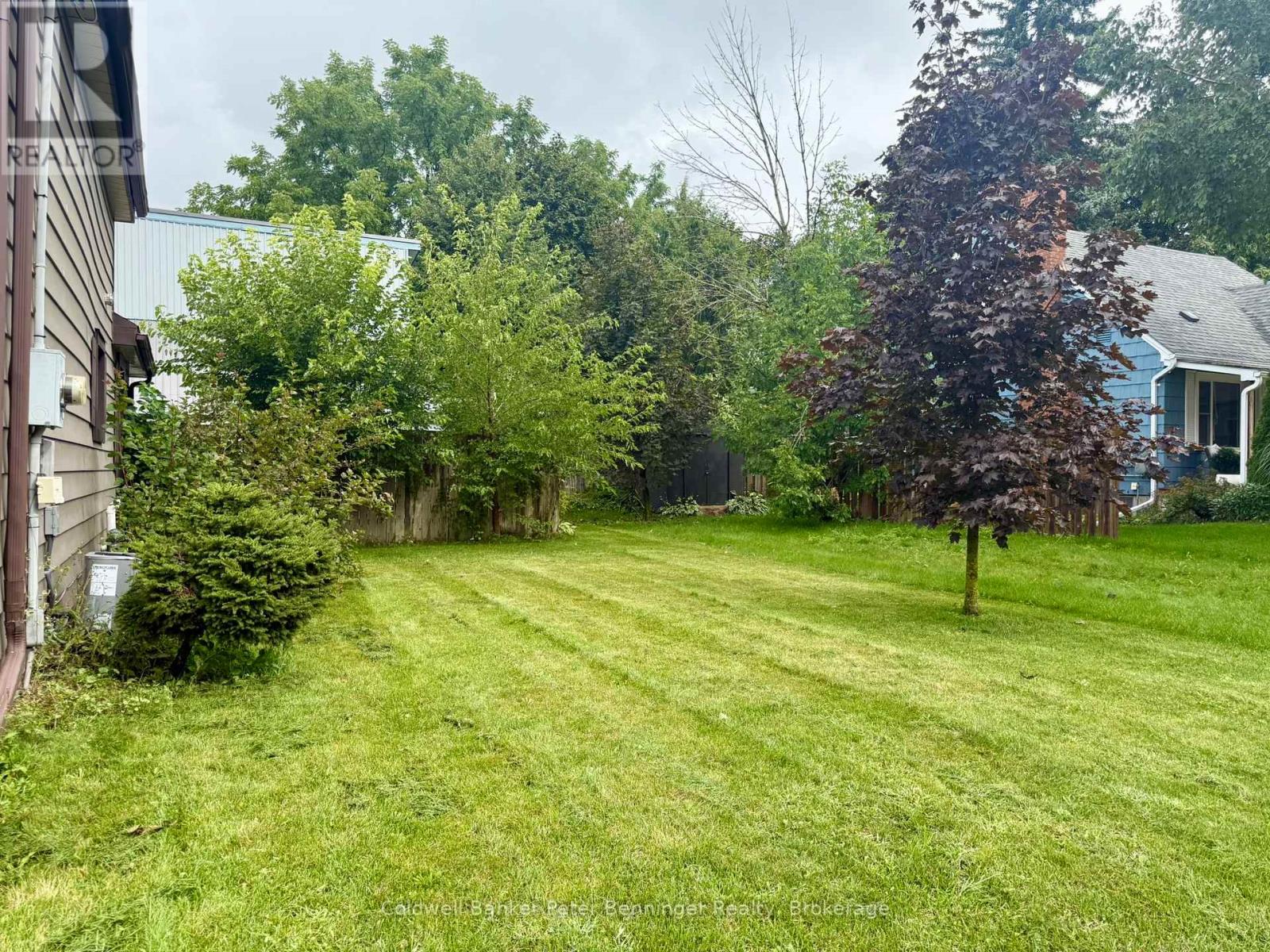 582 9TH STREET - 20