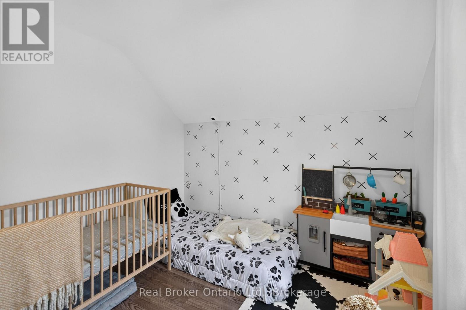 155 LANCASTER STREET W - Image 27