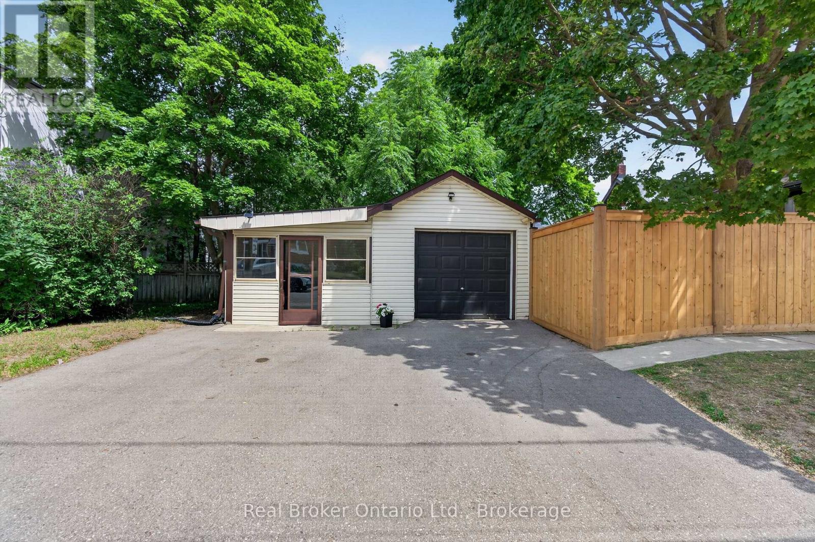 155 LANCASTER STREET W - Image 5
