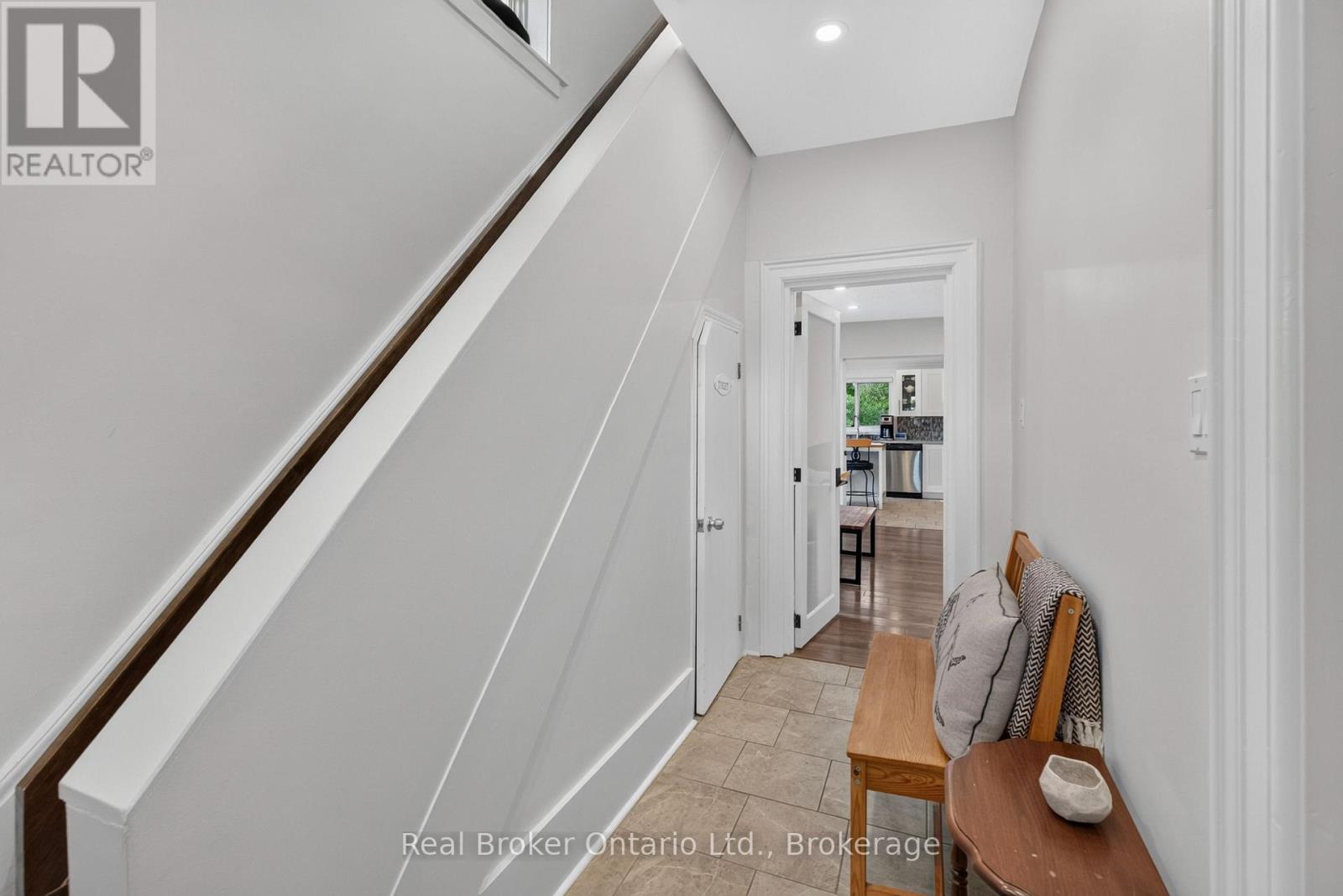 155 LANCASTER STREET W - Image 9