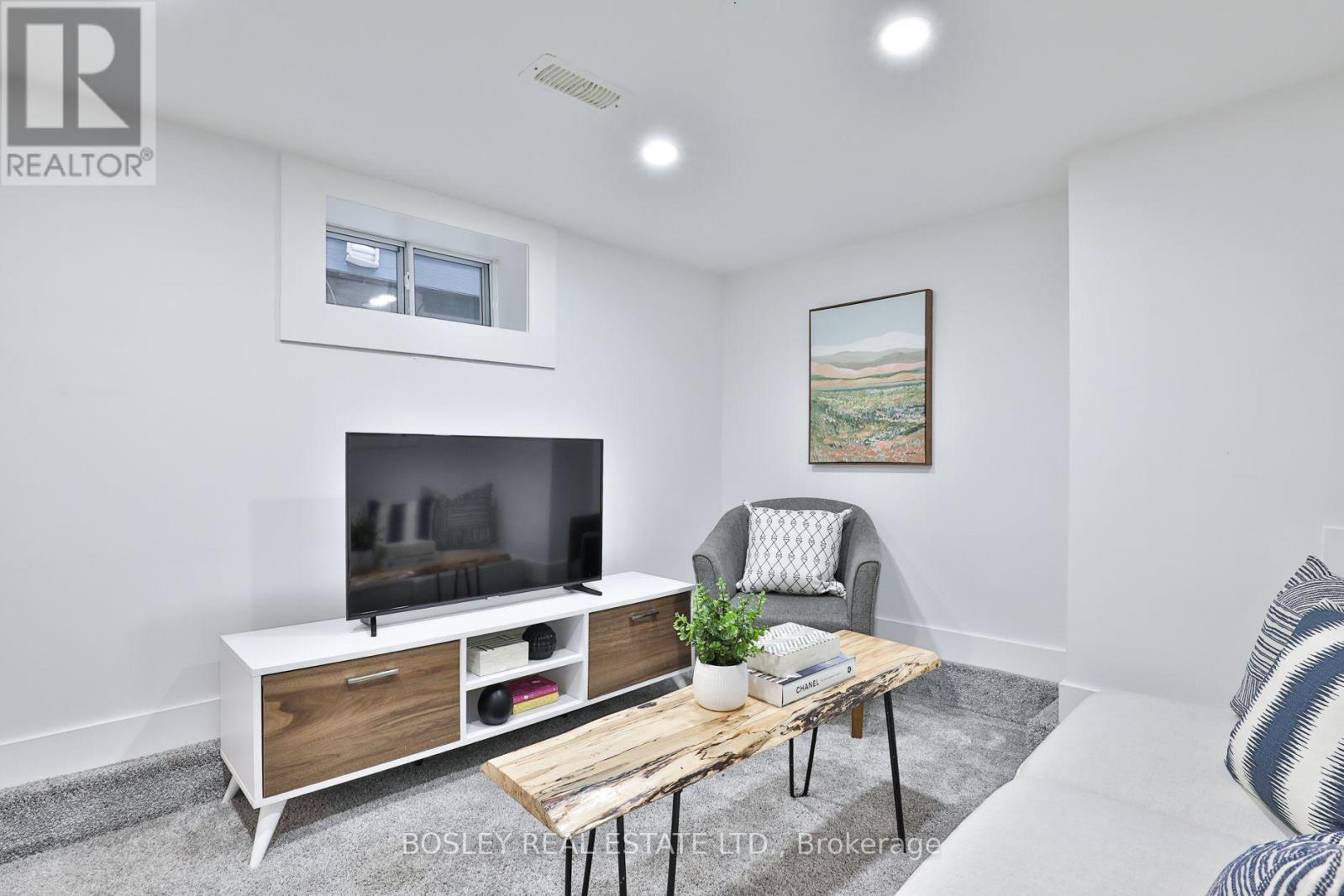 373 SAMMON AVENUE - Image 24