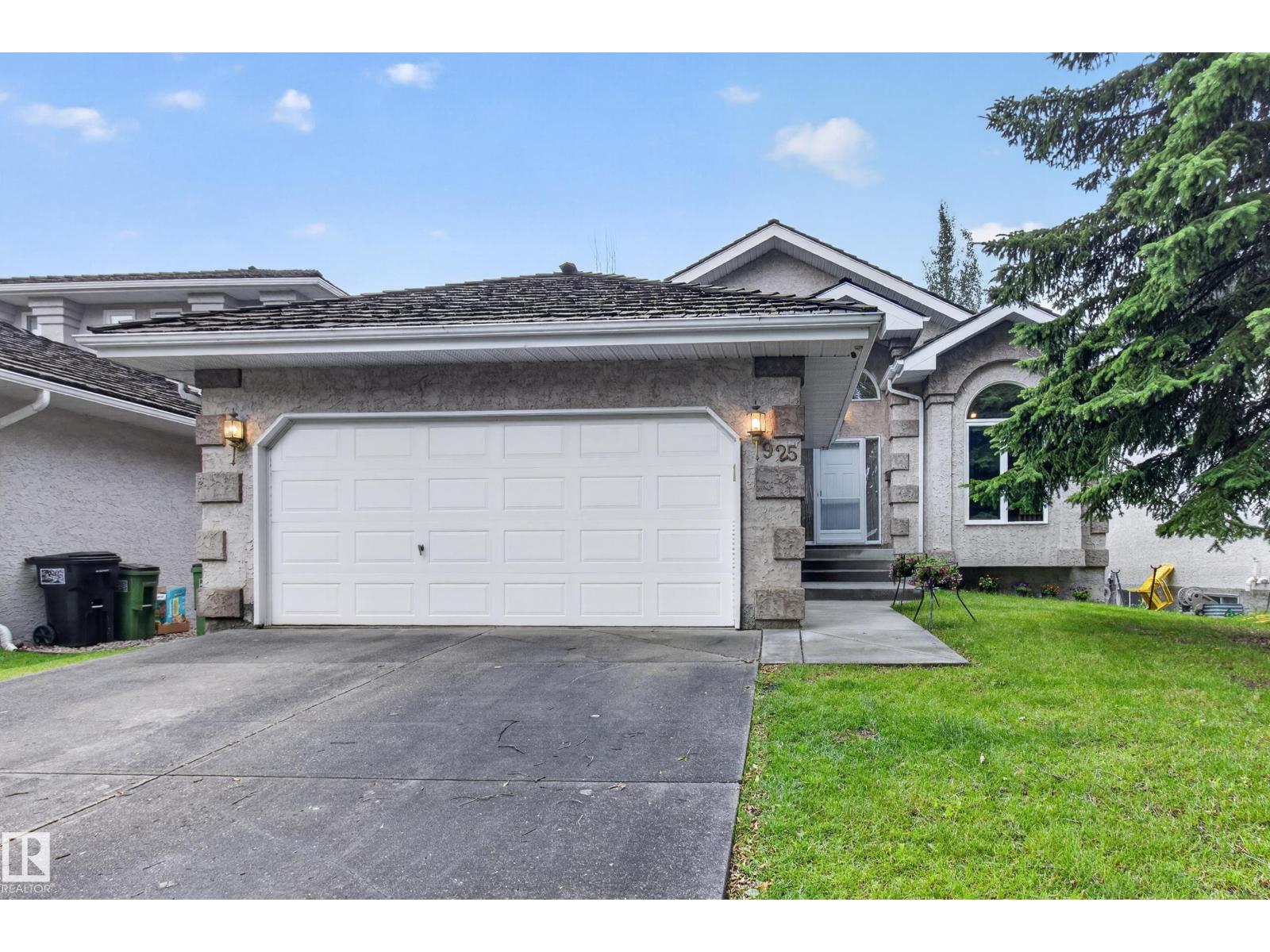 925 BURROWS CR NW - 1