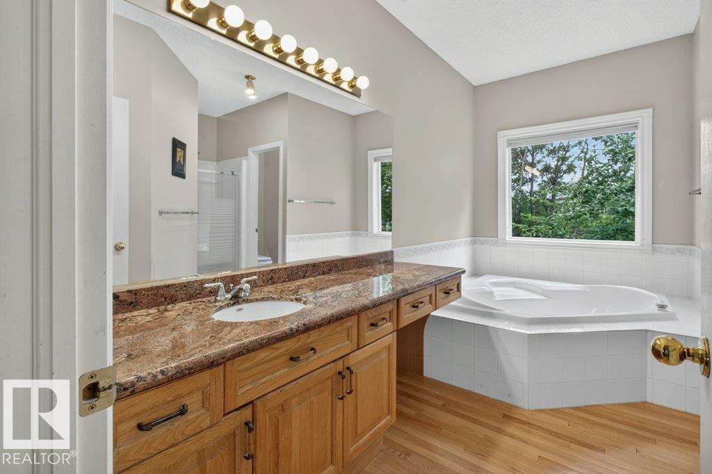 925 BURROWS CR NW - 31