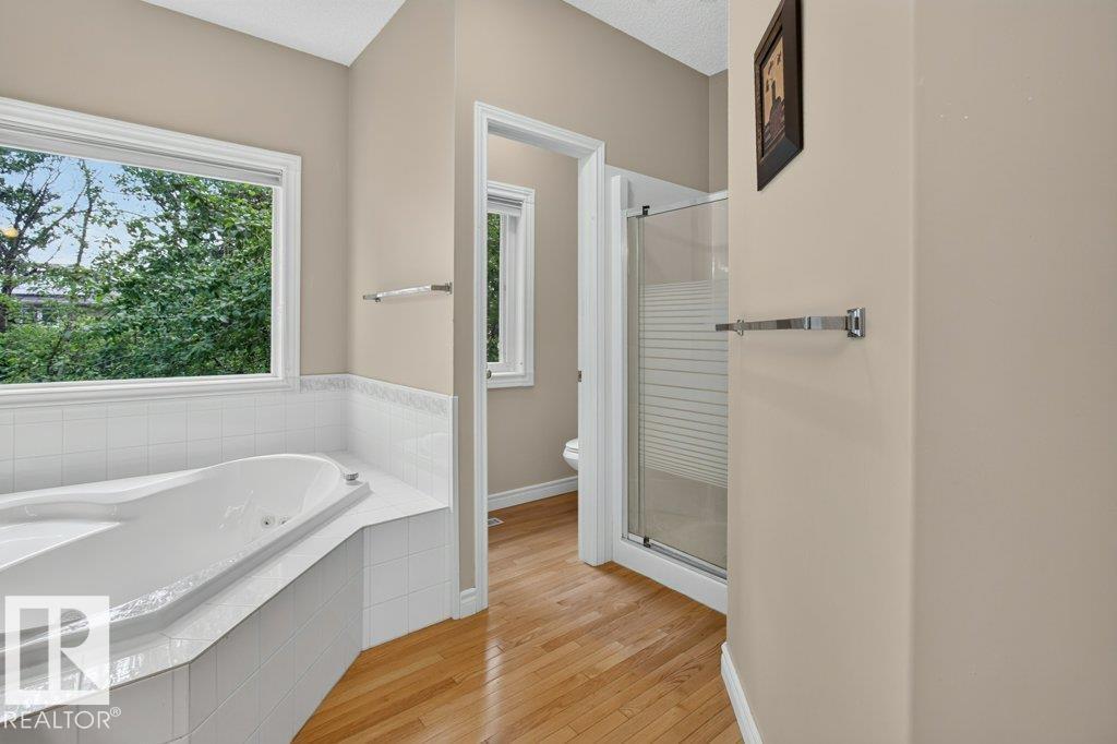 925 BURROWS CR NW - 32