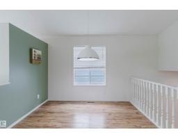 1694 Tompkins Wd Nw, Edmonton, AB T6R2Y4 Photo 12