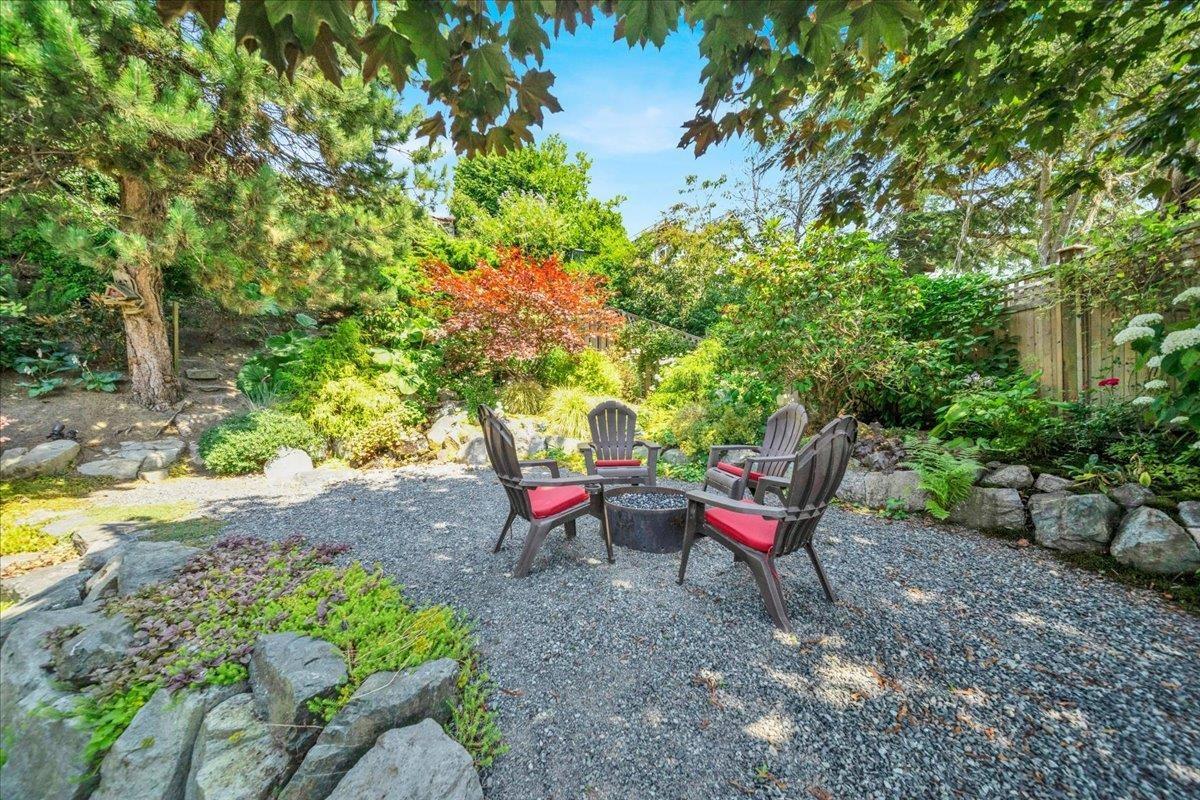 5 Bed, 4 Bath House for Sale in Surrey – 16063 8 AVENUE, Surrey – MLS# R3146449 - Image 110