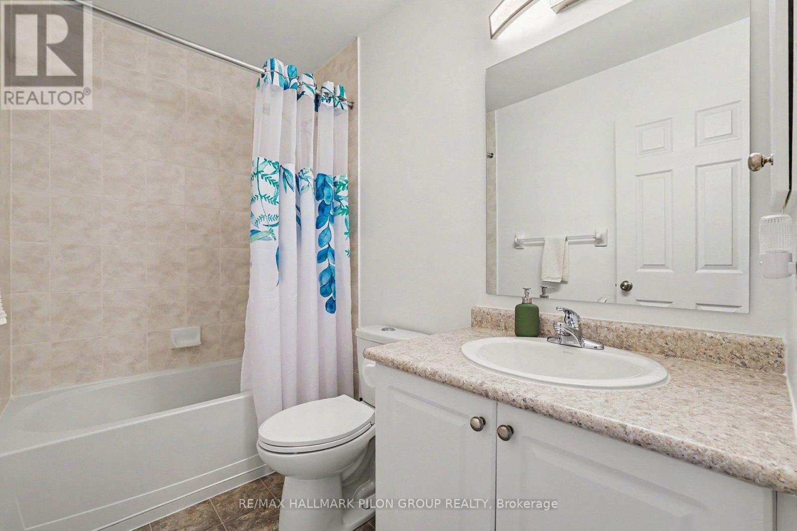 244 ROLLING MEADOW CRESCENT - 18