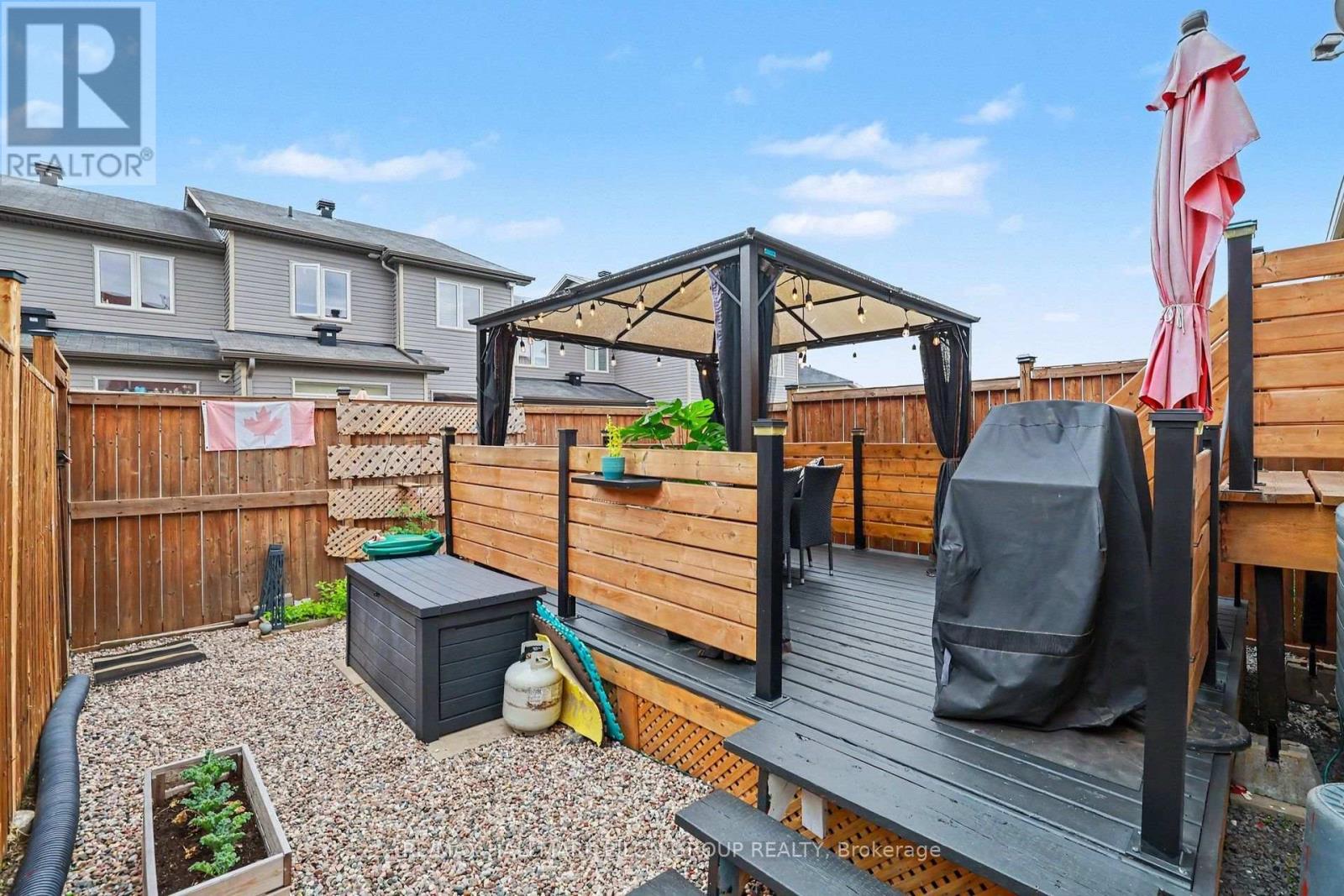 244 ROLLING MEADOW CRESCENT - 26