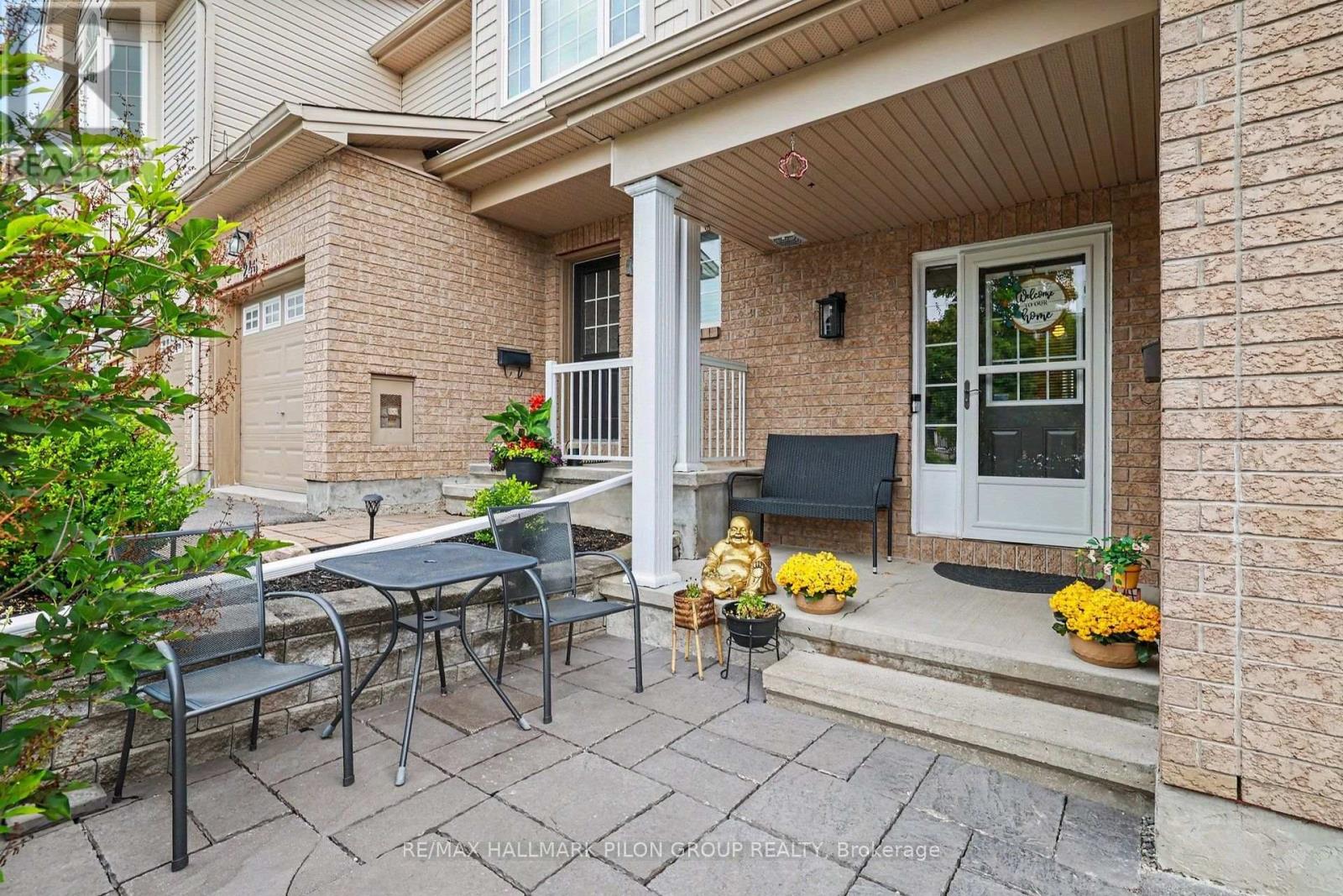 244 ROLLING MEADOW CRESCENT - 3