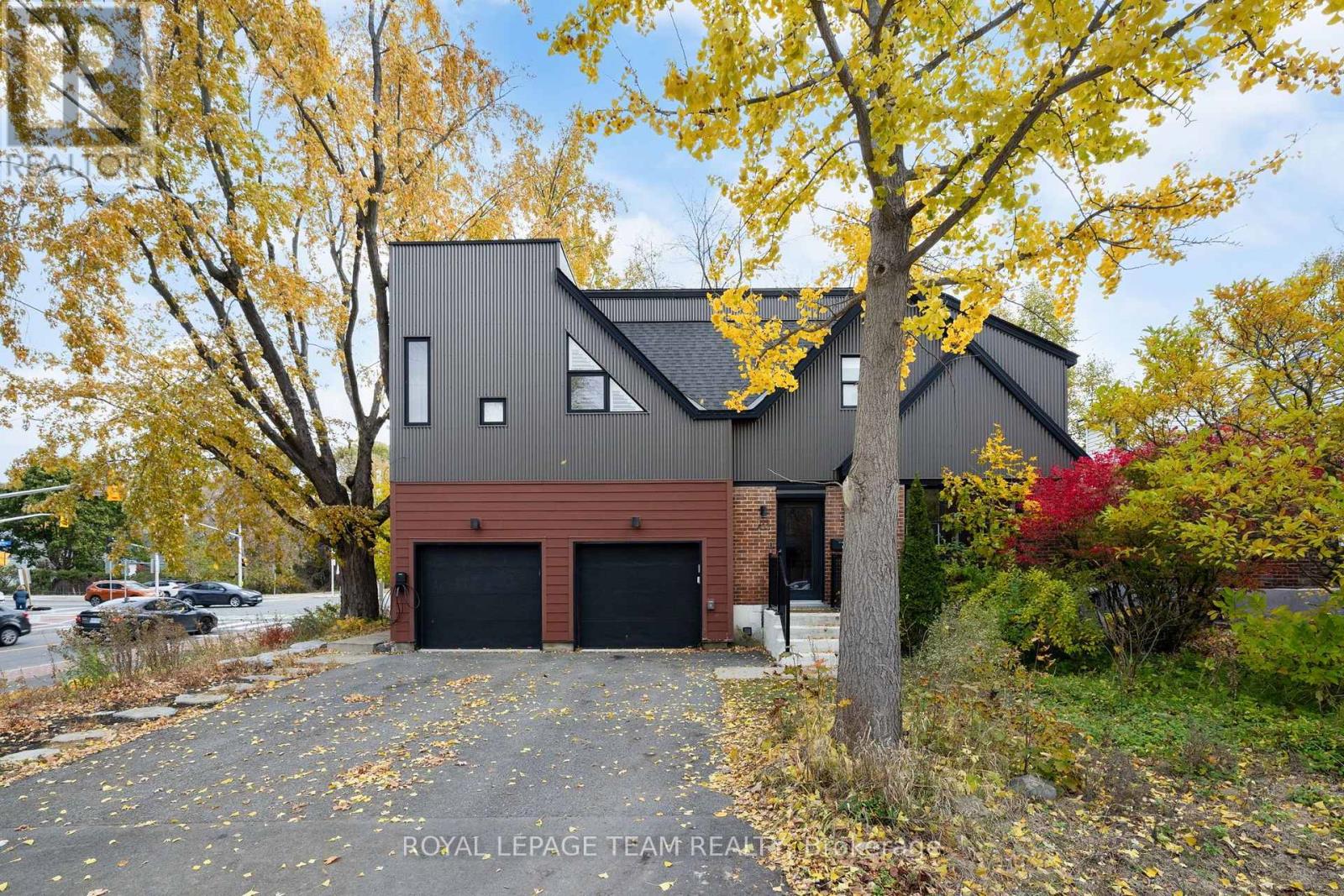 433 DAWSON AVENUE - 1