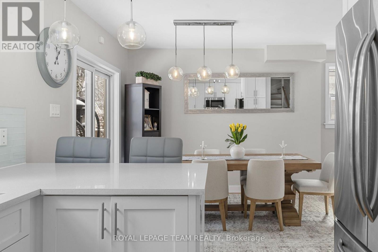 433 DAWSON AVENUE - 17