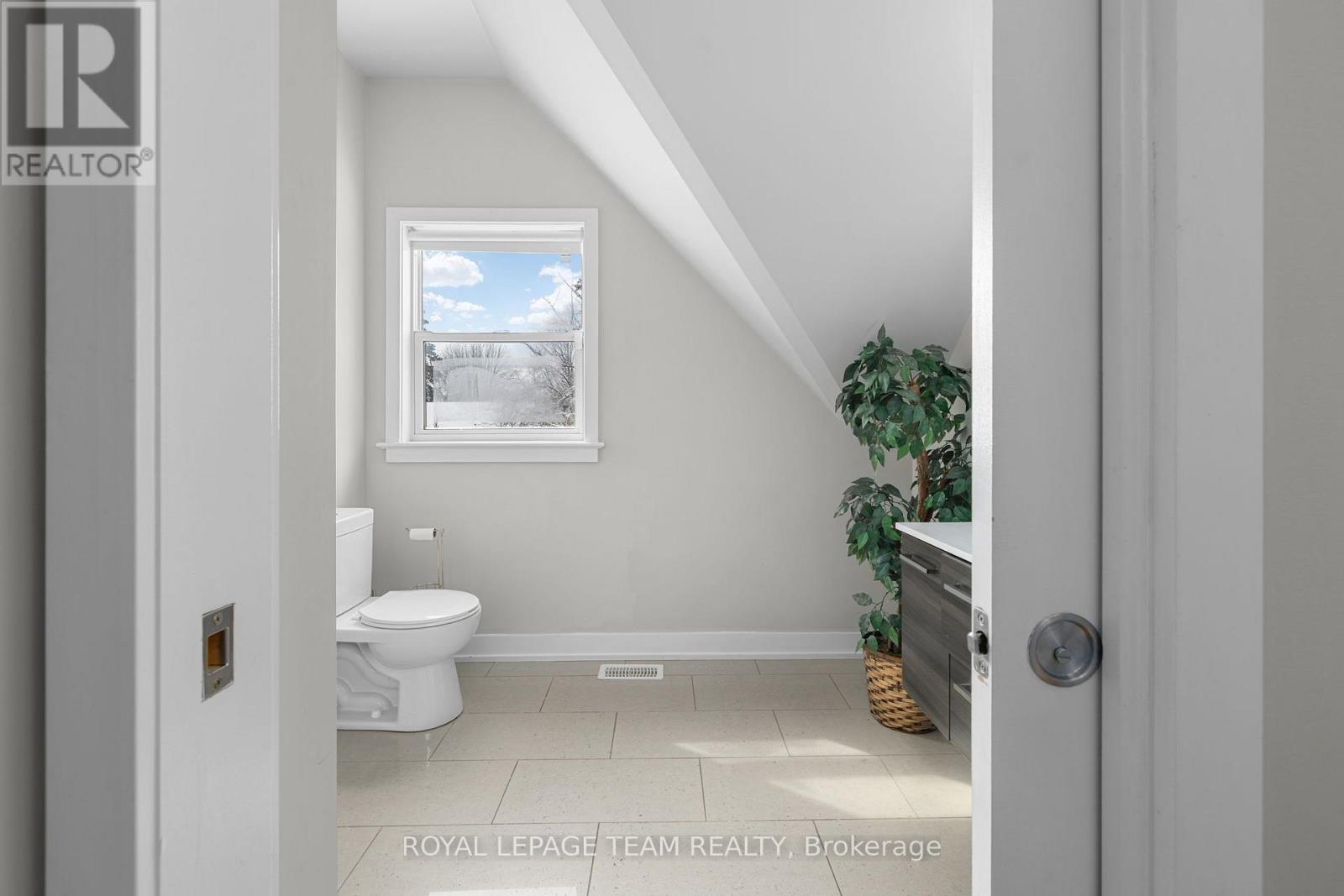 433 DAWSON AVENUE - 27