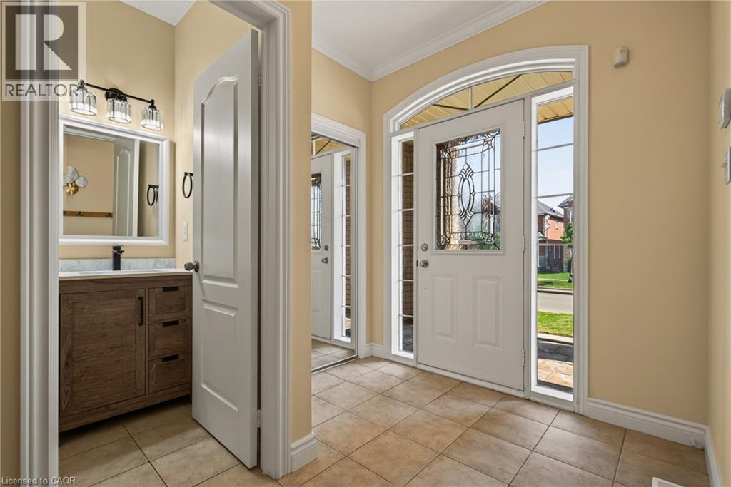 1079 TUPPER Drive - 2