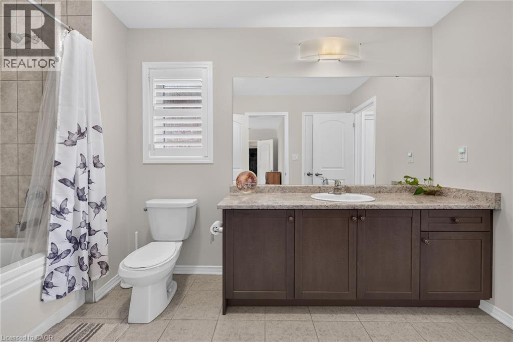 76 MCWATTERS Street - Image 36