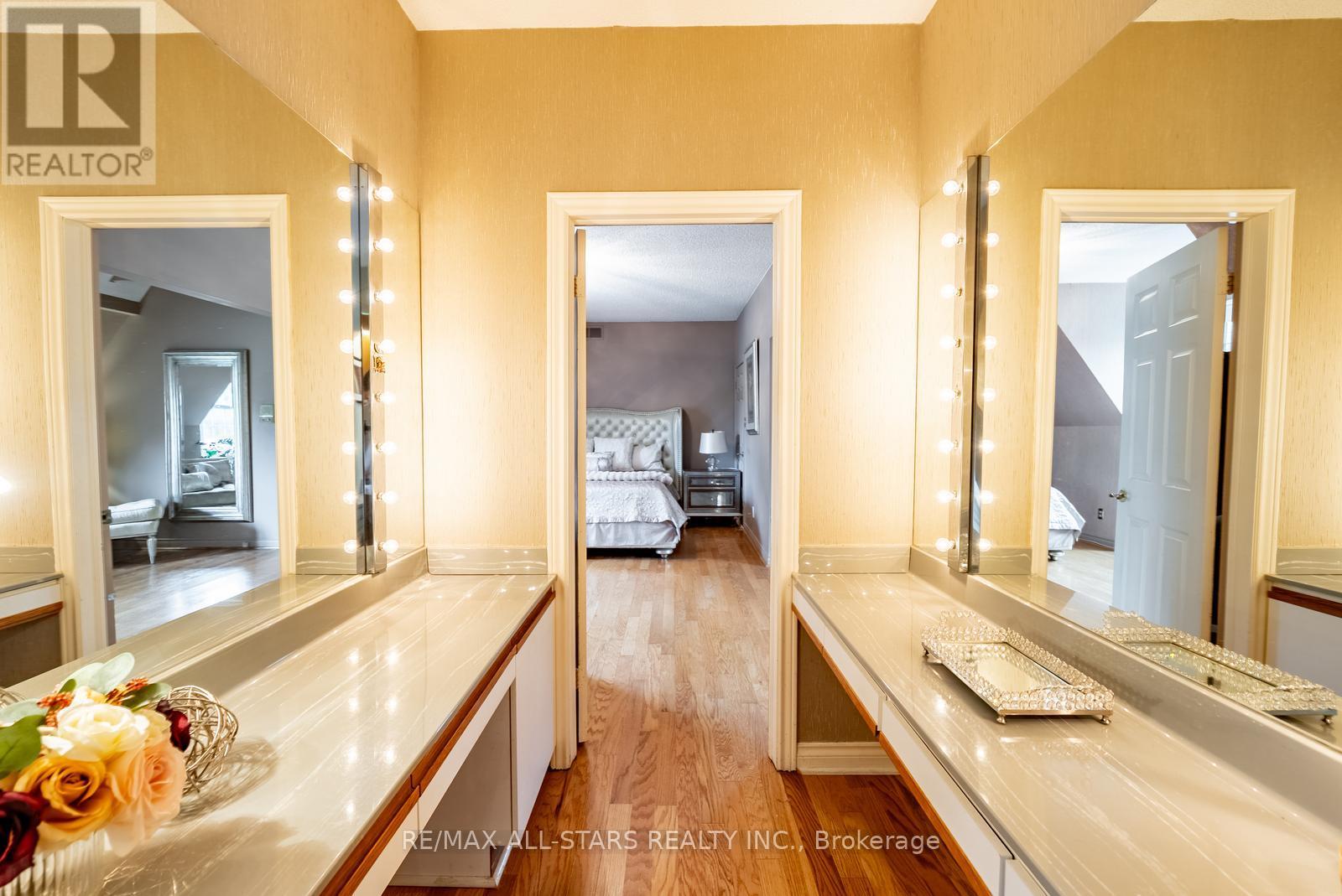23 FORFARDALE ROAD - Image 35