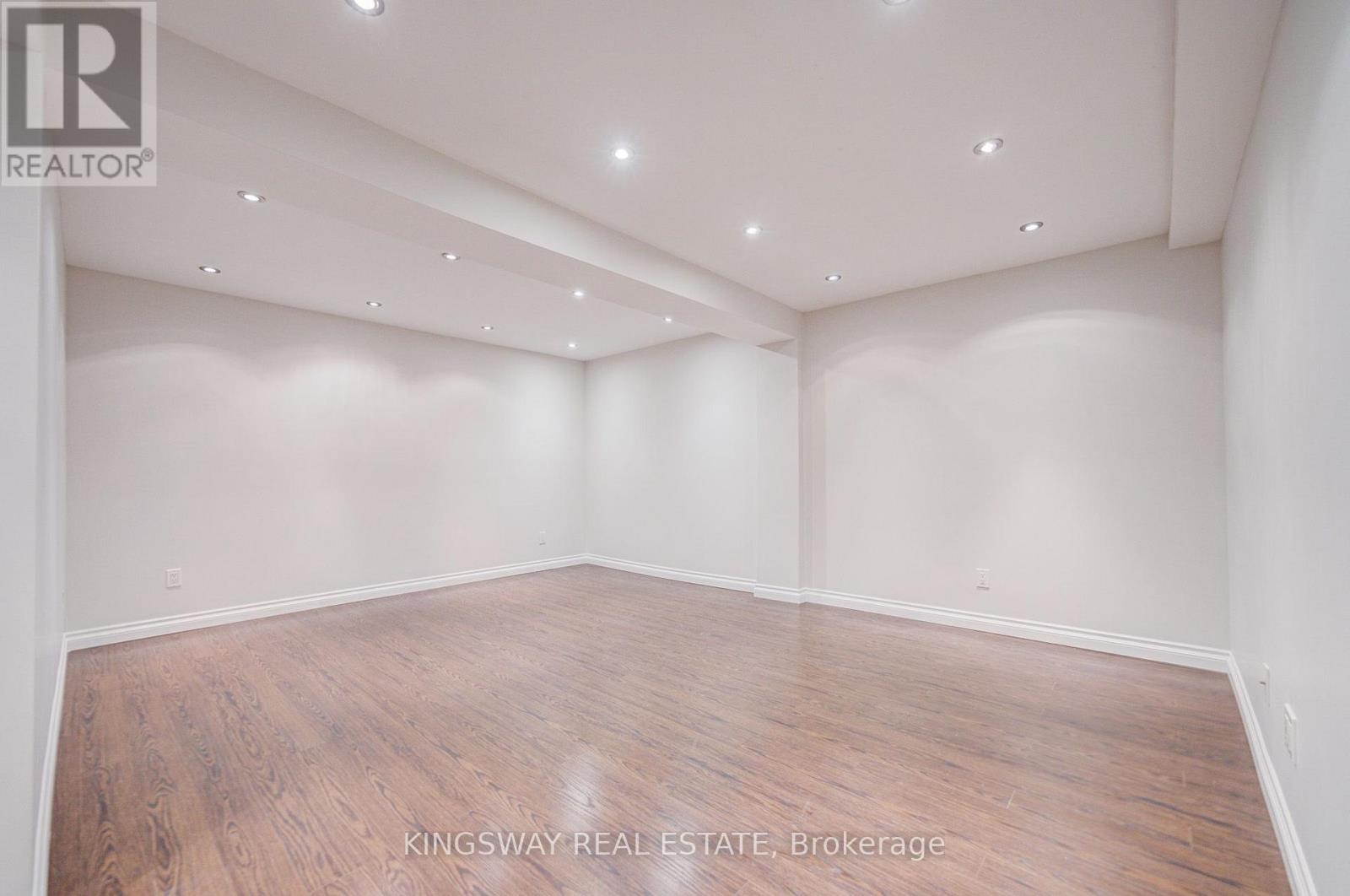 166 MATTHEW DRIVE - 47