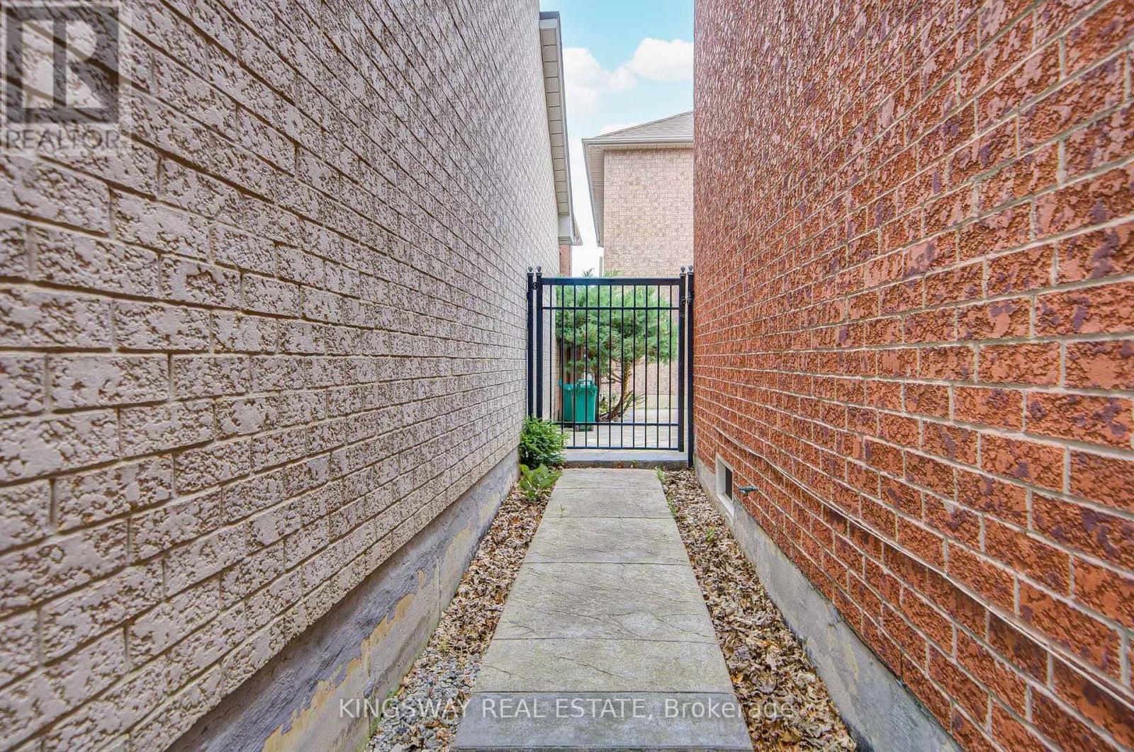 166 MATTHEW DRIVE - 49