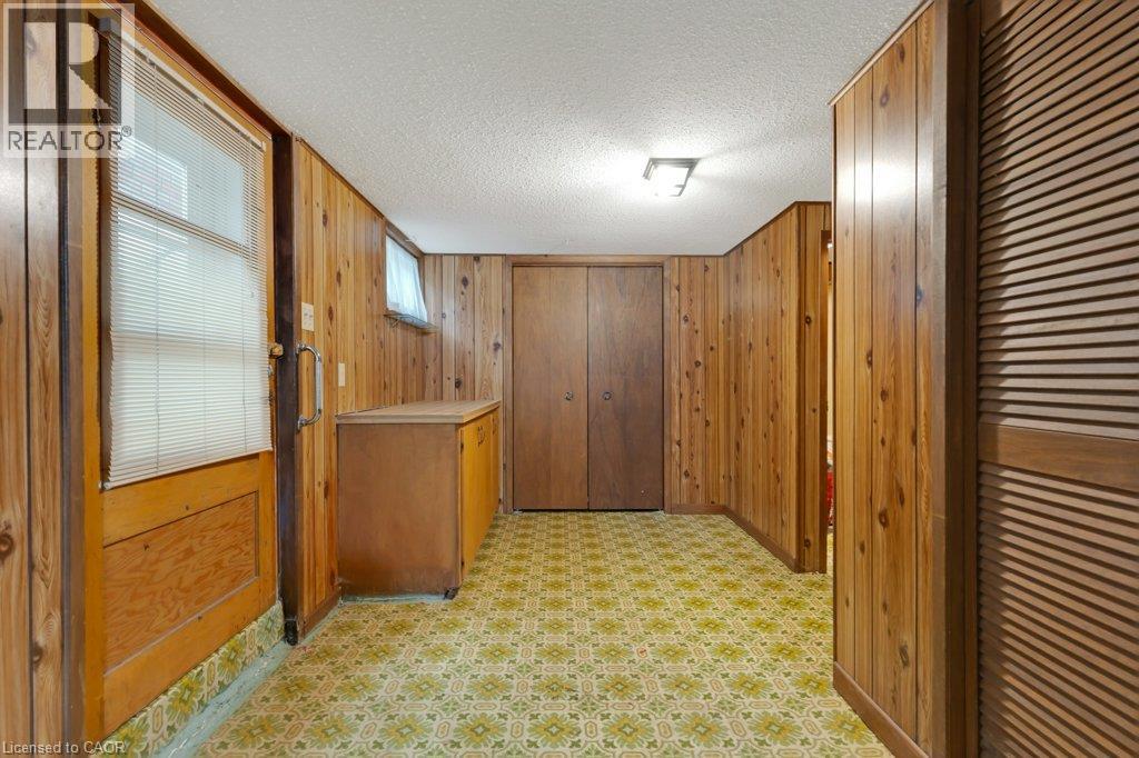 290 MELROSE Avenue - Image 24