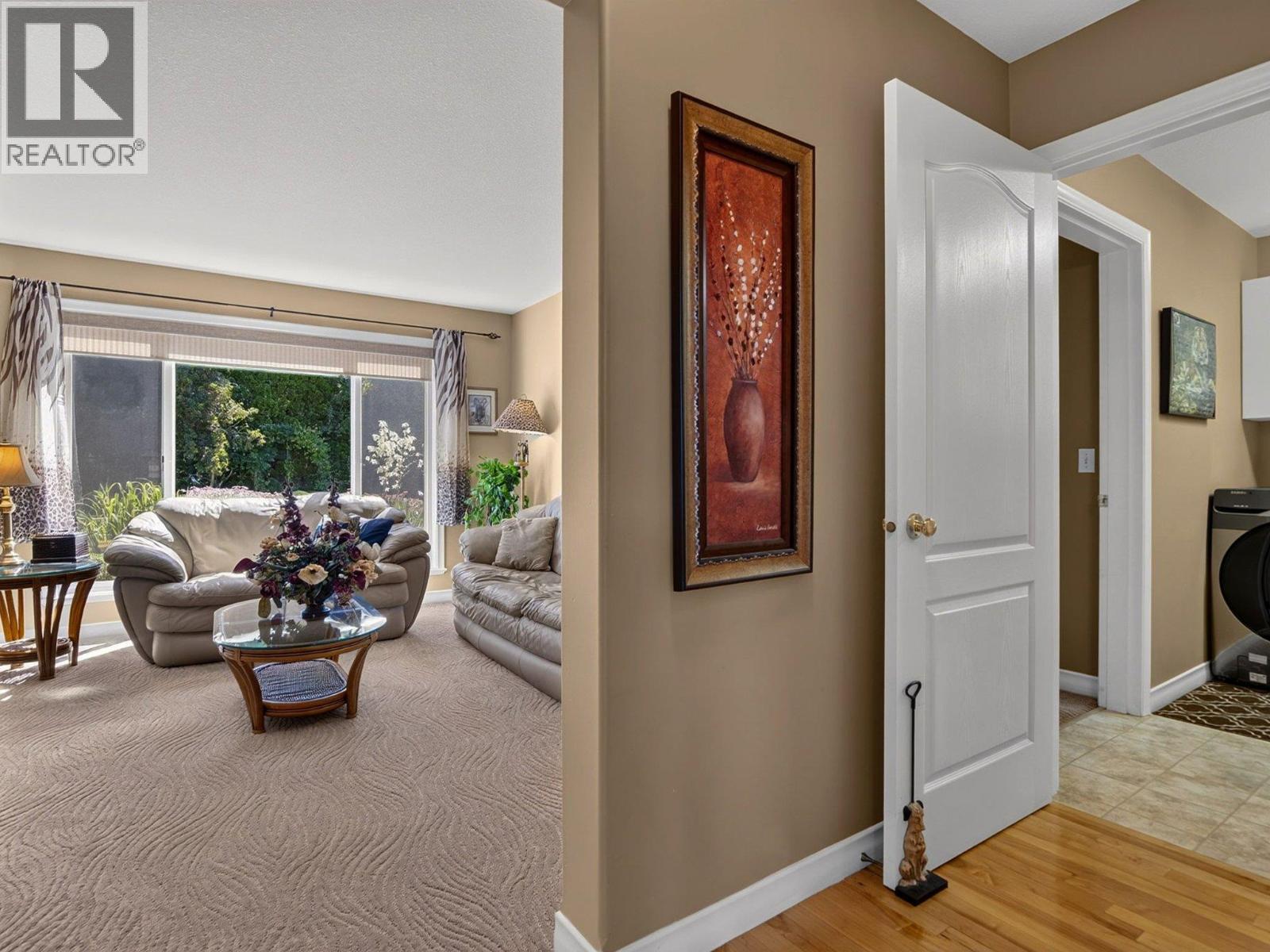  969 Skeena Drive, Kelowna
