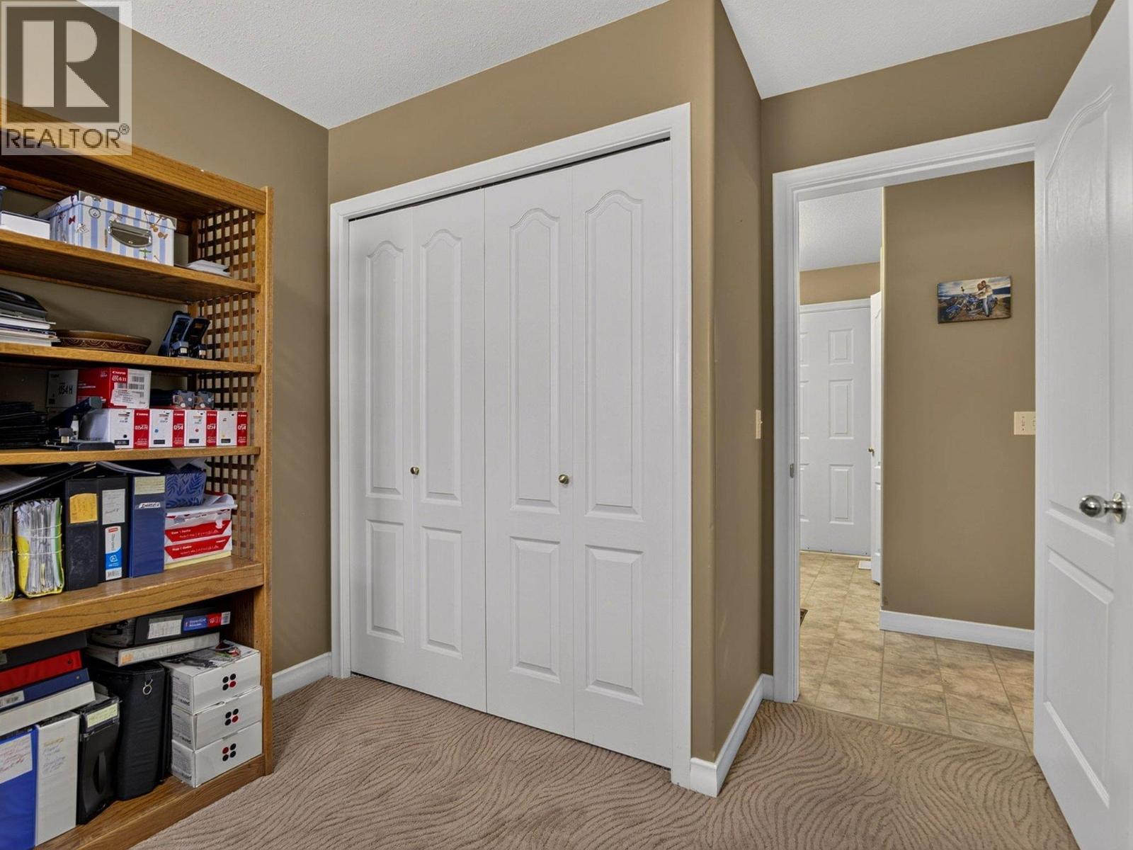  969 Skeena Drive, Kelowna