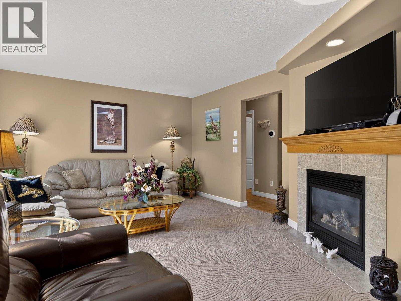  969 Skeena Drive, Kelowna