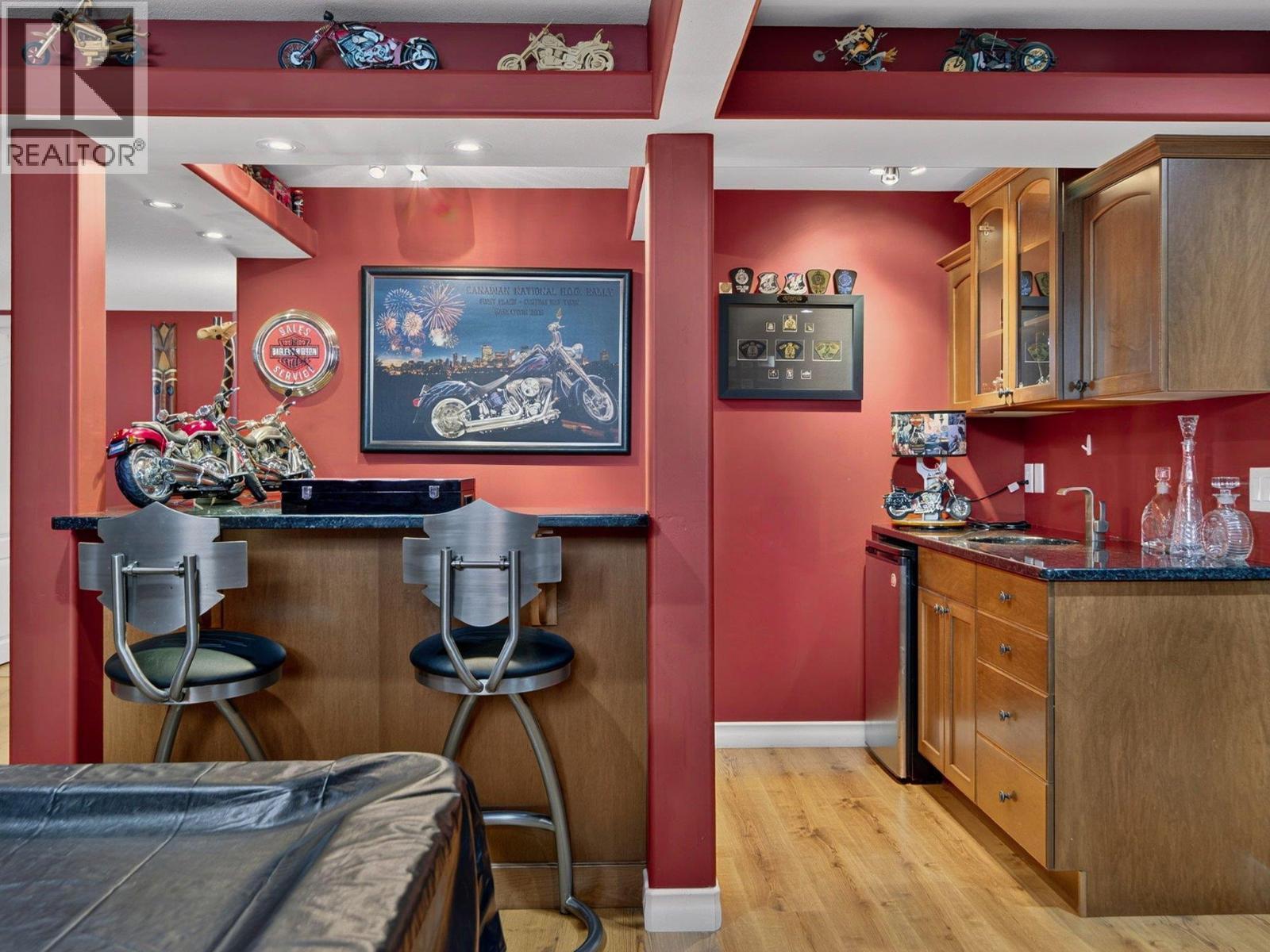  969 Skeena Drive, Kelowna