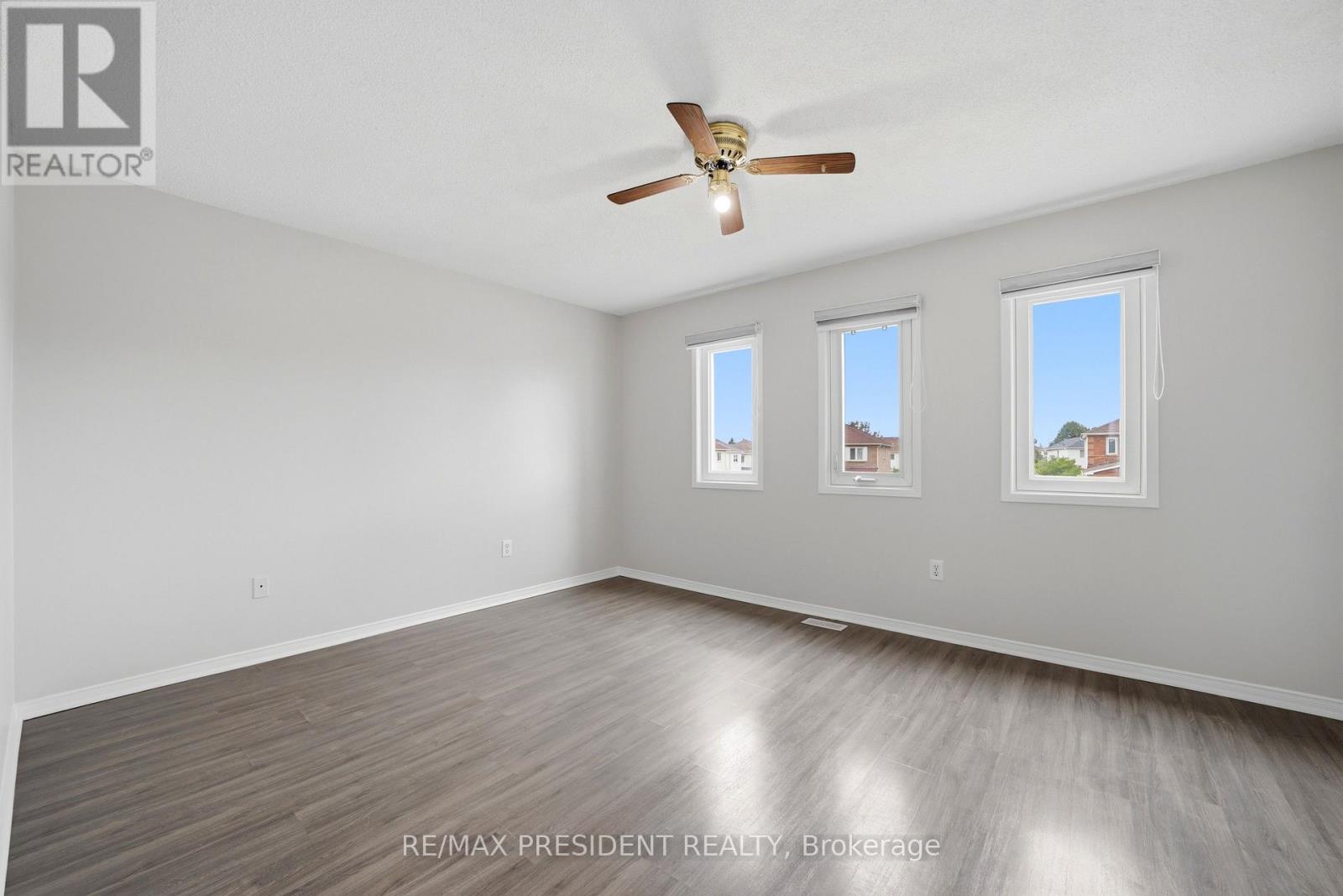 112 RAVENSWOOD DRIVE - 17