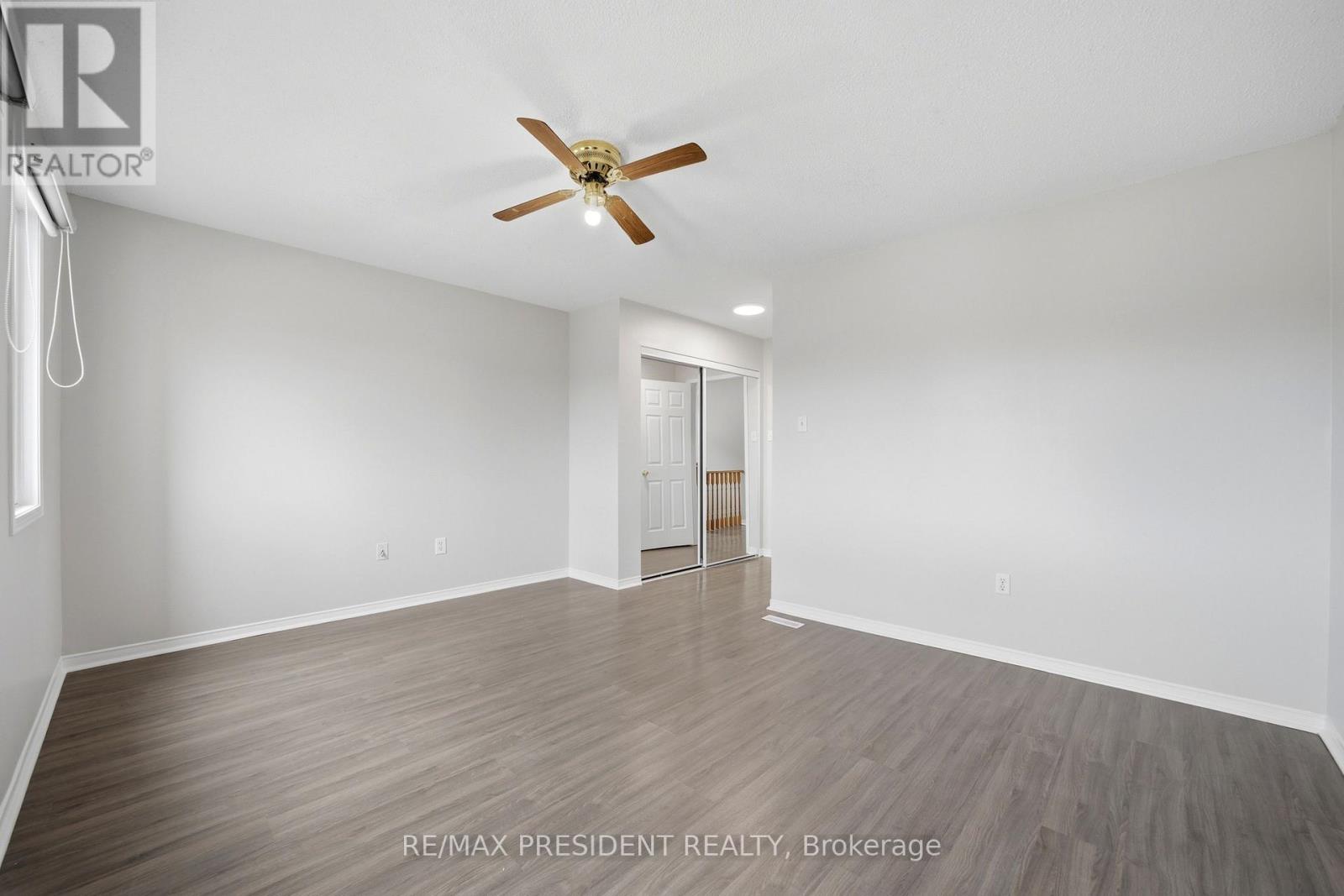 112 RAVENSWOOD DRIVE - 18