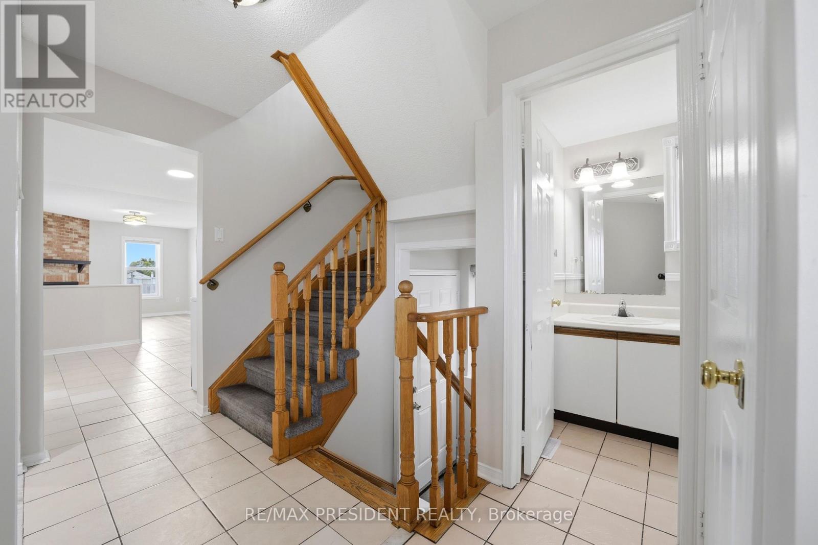 112 RAVENSWOOD DRIVE - 4