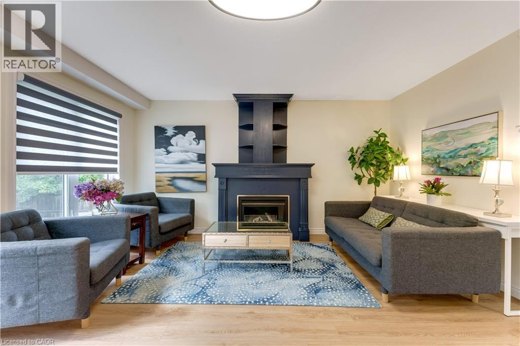 519 YORKSHIRE Drive - Image 4