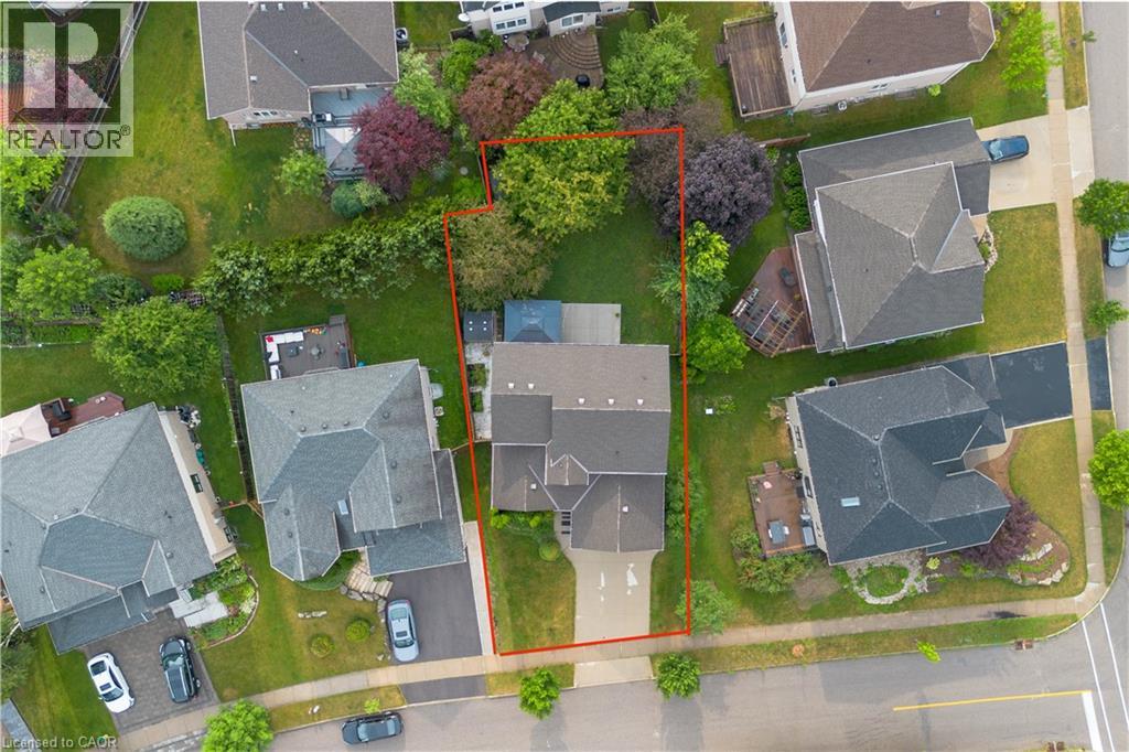 519 YORKSHIRE Drive - Image 45