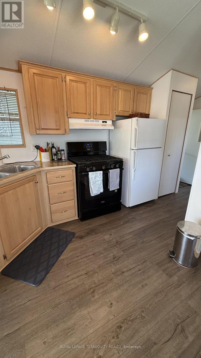 317 ROCKVIEW - Image 21