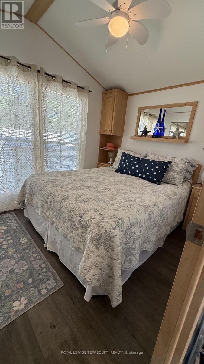 317 ROCKVIEW - Image 24