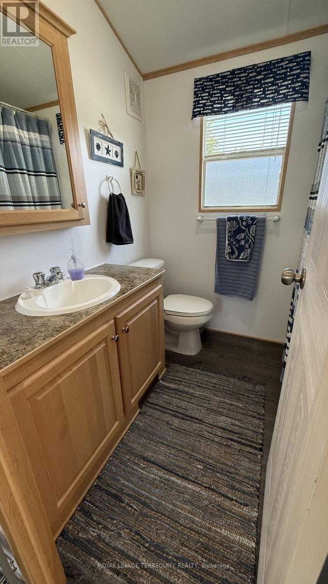317 ROCKVIEW - Image 25