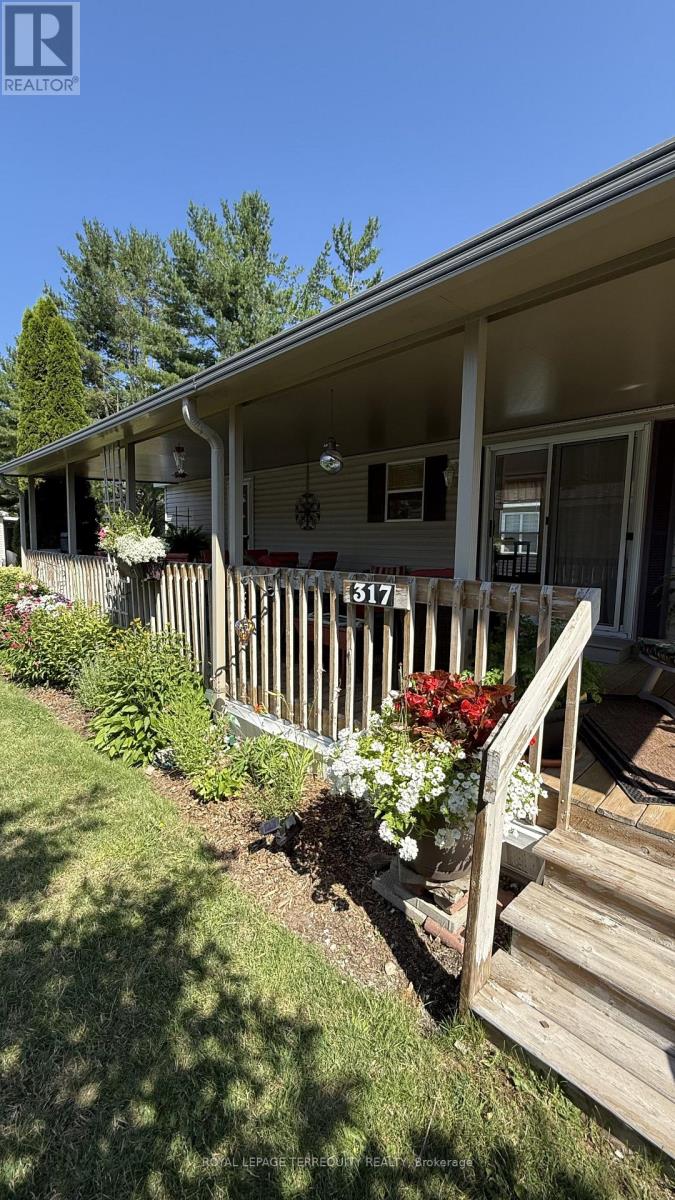 317 ROCKVIEW - Image 8